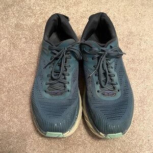 Men’s Hokas Size 10.5